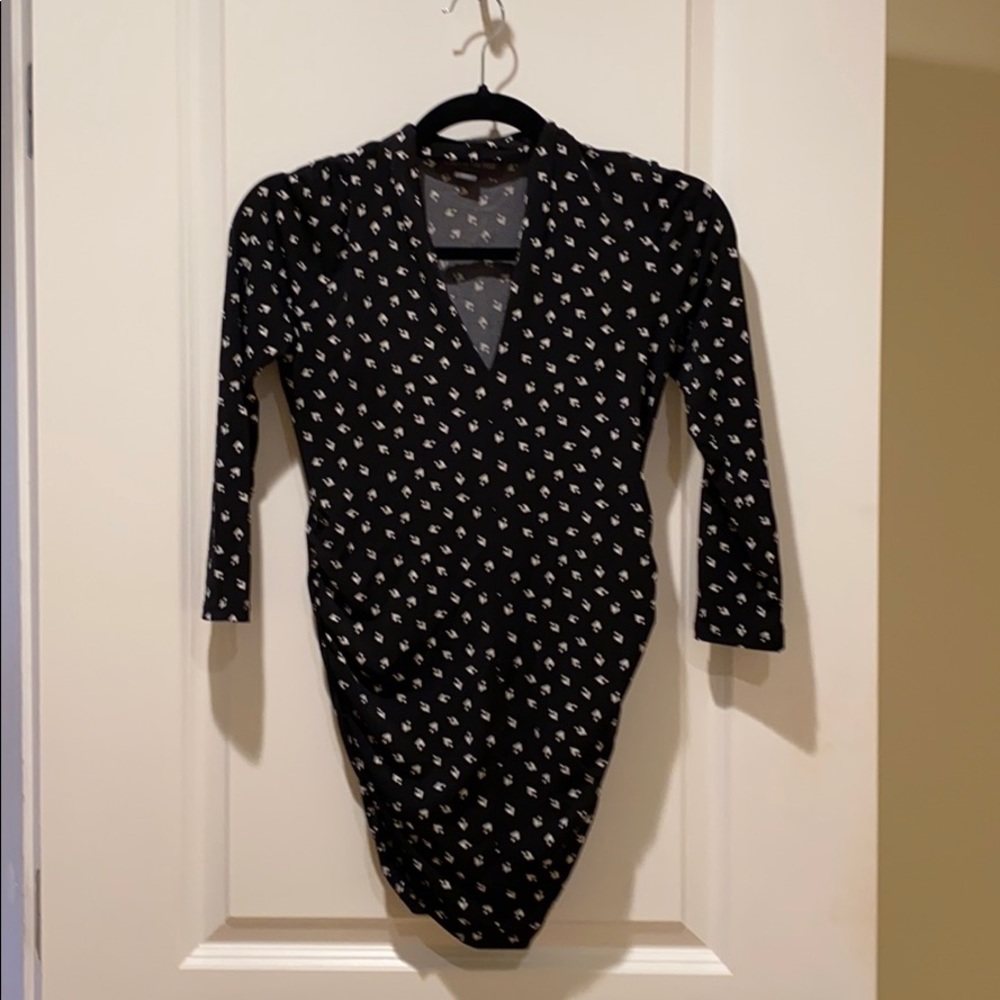 Black and white maternity top